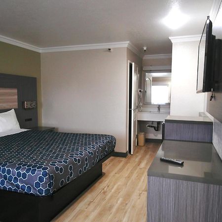 Americas Best Value Inn-Rialto Dış mekan fotoğraf