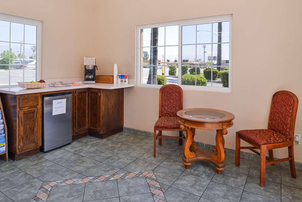 Americas Best Value Inn-Rialto Dış mekan fotoğraf