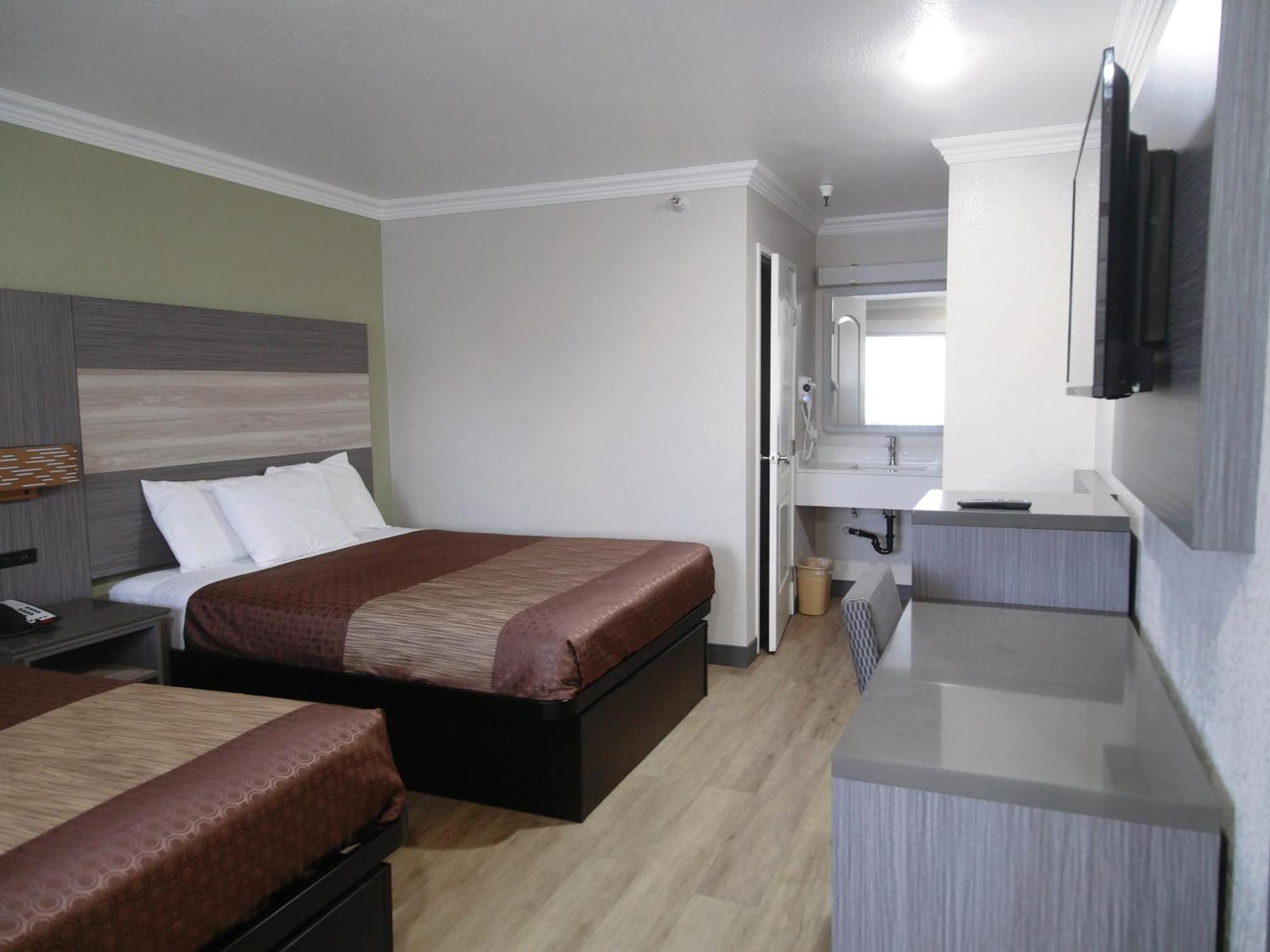 Americas Best Value Inn-Rialto Dış mekan fotoğraf