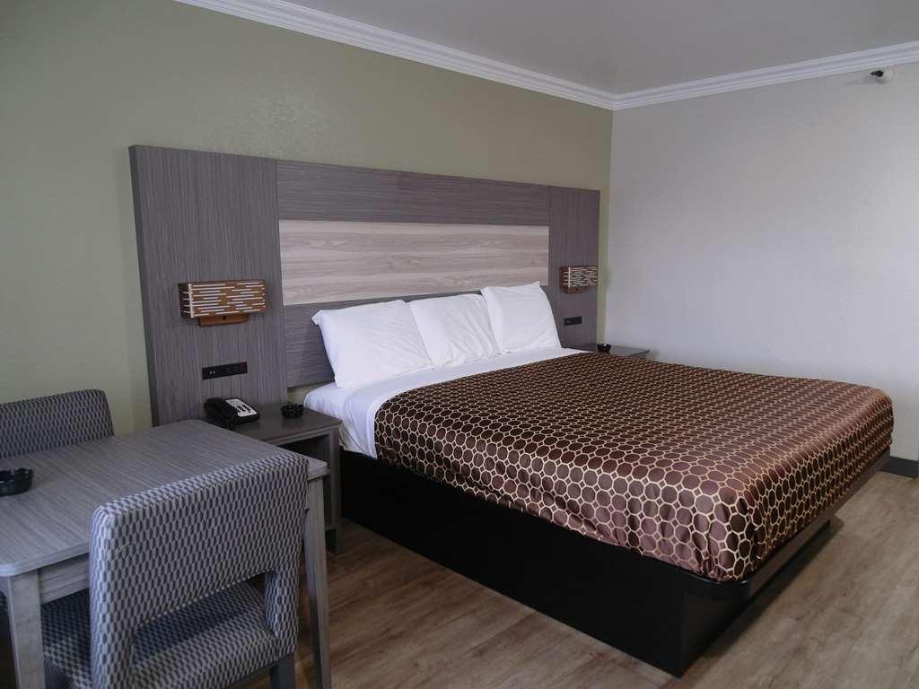 Americas Best Value Inn-Rialto Oda fotoğraf