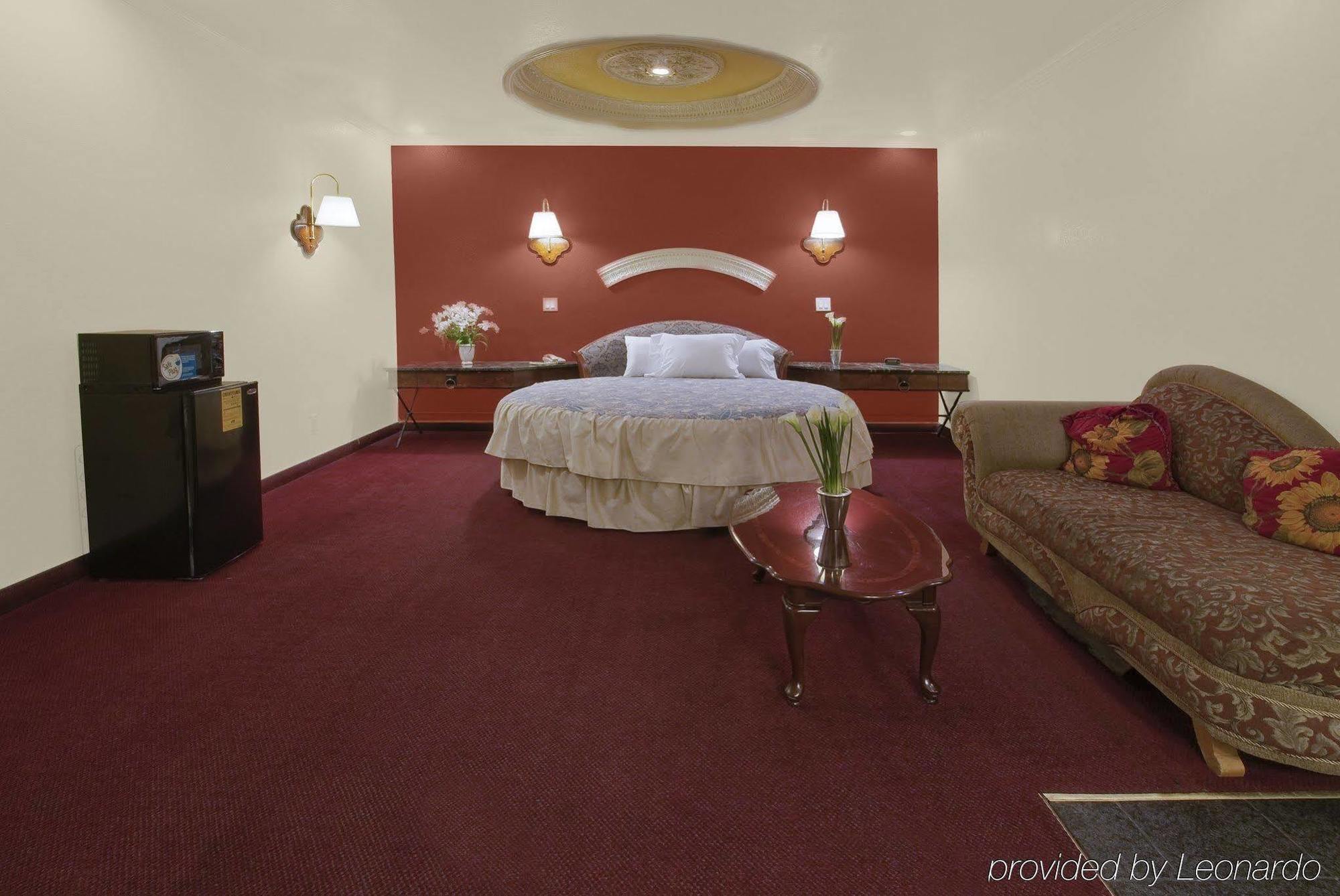Americas Best Value Inn-Rialto Oda fotoğraf